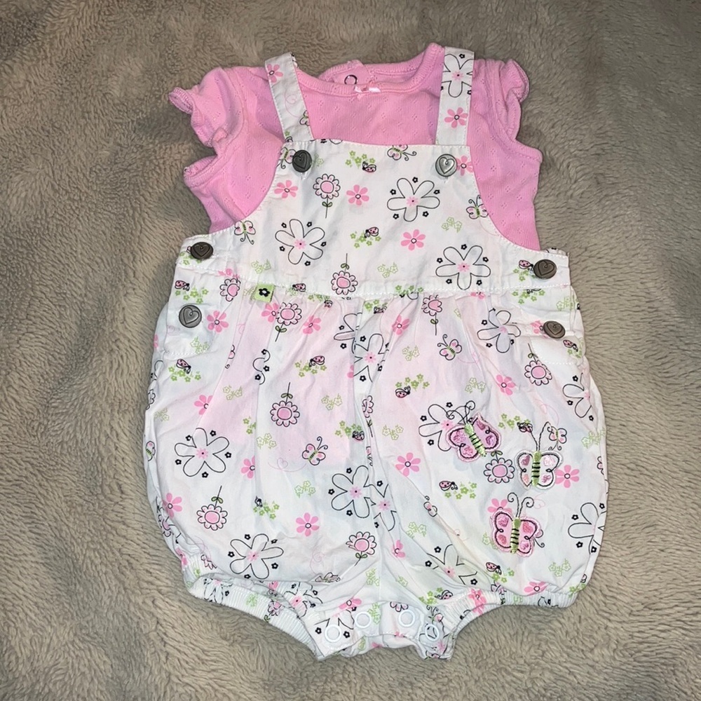 🔹4 for $30 Carter’s Overalls Set, 6 mo